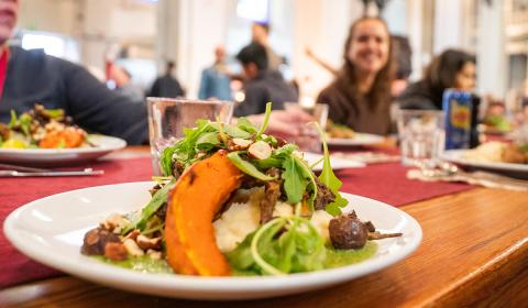 Food plate - healthy diet example